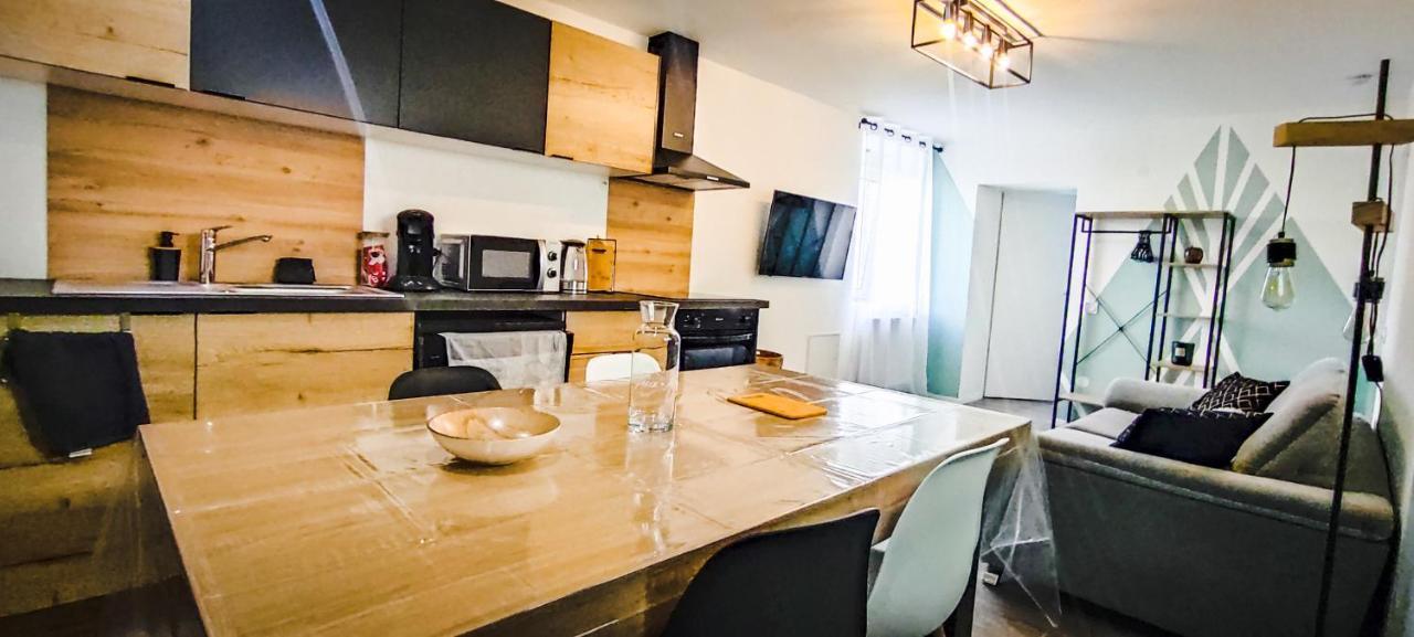 Loft Industriel L'Idaho Apartment แซร์กูมีนส์ ภายนอก รูปภาพ
