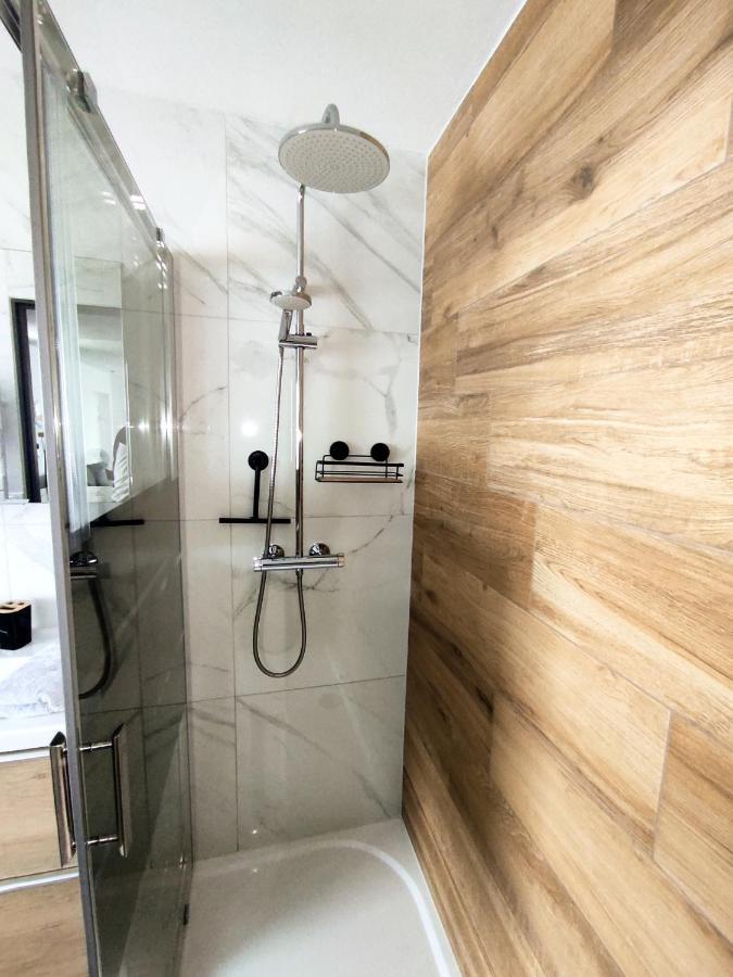 Loft Industriel L'Idaho Apartment แซร์กูมีนส์ ภายนอก รูปภาพ